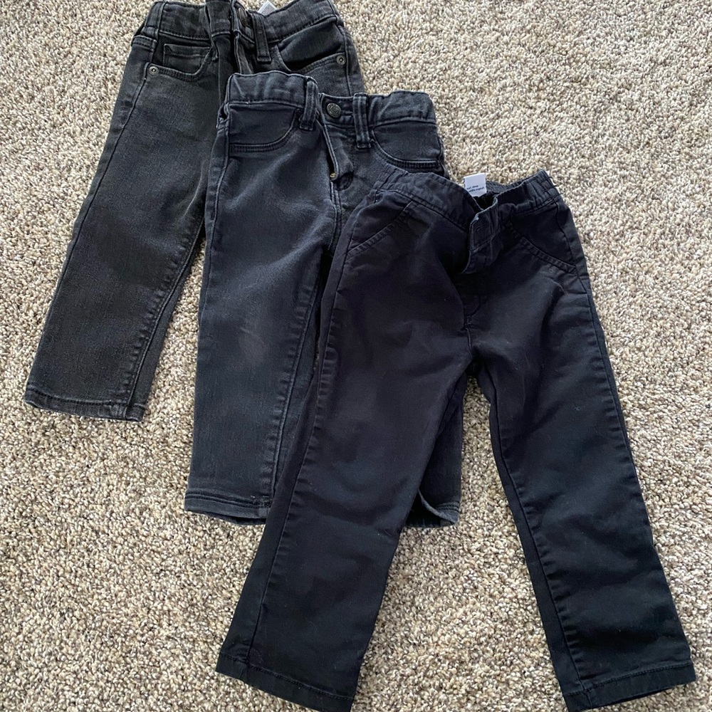 Old Navy 18-24 months black bottoms - set of 3